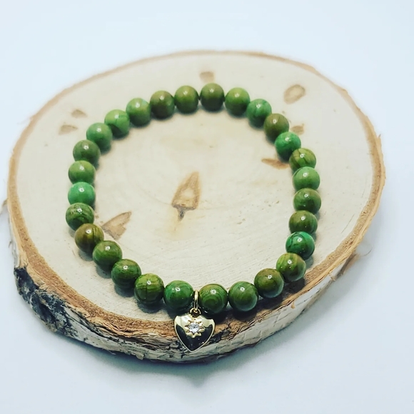 Jade Zirconia heart charm bracelet 6 mm - Picture 3 of 3